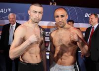 File:Arthur Abraham Piotr Wilczewski weigh in.jpg