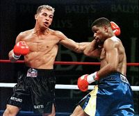 File:Arturo Gatti vs. Ivan Robinson (1st meeting).jpg