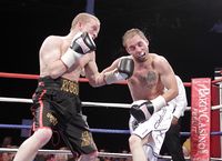 File:Ashley Sexton v Mike Robinson.jpg