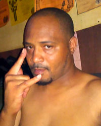 File:Austin Simon.jpg