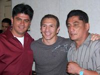 File:BOBBY BALTAZAR Ray Mancini Baltazar JR..jpg