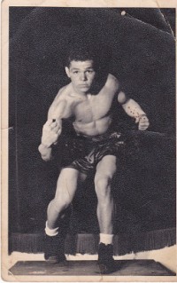 File:BUSTER PERRY.jpg