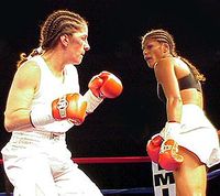 File:Belinda Laracuente vs. Janae Archuleta.jpg