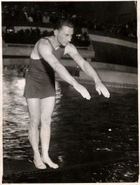 File:Benny Leonard.jpg