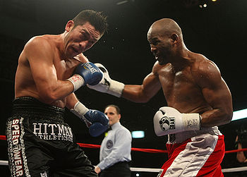 Bernard Hopkins vs. Enrique Ornelas2.jpg