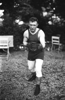 Biz Mackey 1913.JPEG