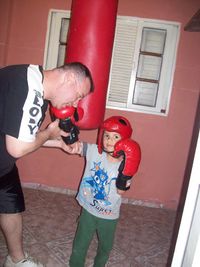 File:Bola com seu aluno.jpg