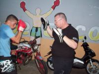 File:Bola de fogo treinador de boxe.jpg