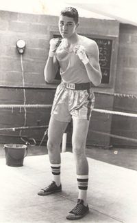 File:Boxer peter in marines 2.jpg