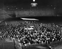 File:Boxing-Dodger Stadium.jpg