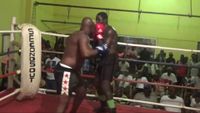 File:Briamah Kamoko vs. John Dugu 025.jpg