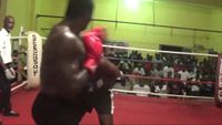File:Briamah Kamoko vs. John Dugu 027.jpg