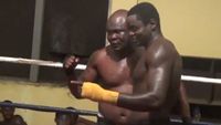 File:Briamah Kamoko vs. John Dugu 034.jpg