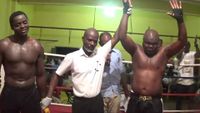 File:Briamah Kamoko vs. John Dugu 036.jpg