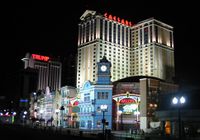 File:Caesars-atlantic-city.jpg