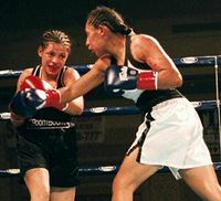 File:Carina Moreno vs. Cecilia Barraza.jpg