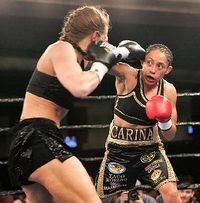 File:Carina Moreno vs. Sharon Gaines.jpg