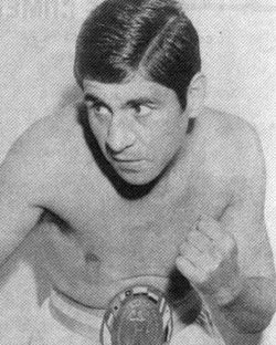 Carlos Alberto Aro.jpg