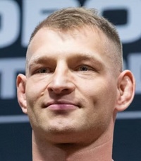 File:Cezariusz Kęsik.jpg