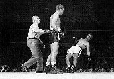 Charley Fusari vs Terry Young.jpg