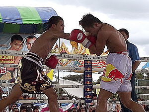 Chatpetch Sithmorseng VS Nongchamp Eminent AIr.jpg
