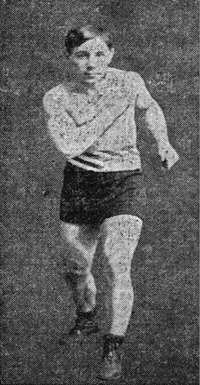 File:Chick Tucker.jpg