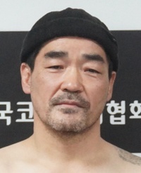 File:Chung Han.jpg