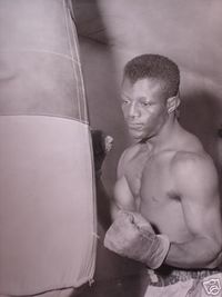 File:Collier Cox .888899.jpg