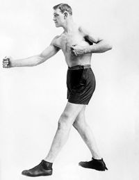 File:Dan Dailey.jpg