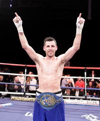 File:Darren Barker after win over Spada.jpg