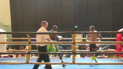 DeMarcus Corley vs. Patrick Lopez 014.jpg