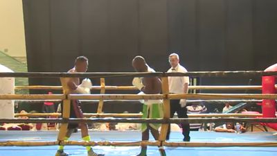 DeMarcus Corley vs. Patrick Lopez 033.jpg