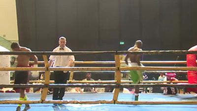DeMarcus Corley vs. Patrick Lopez 040.jpg