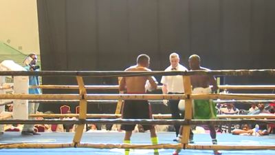 DeMarcus Corley vs. Patrick Lopez 055.jpg