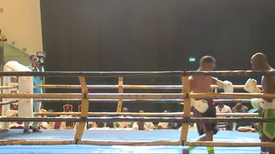 DeMarcus Corley vs. Patrick Lopez 062.jpg