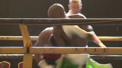 DeMarcus Corley vs. Patrick Lopez 067.jpg
