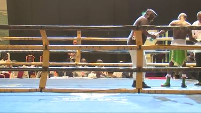 DeMarcus Corley vs. Patrick Lopez 081.jpg