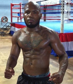 Demond-brock-15.jpg