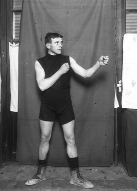 Desruelles 1907.jpg