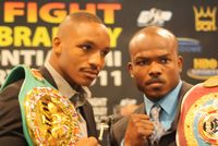 File:Devon Alexander Timothy Bradley pose.jpg