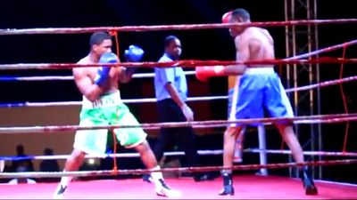Dodzi Kemeh vs. Francis Appalo 008.jpg