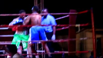 Dodzi Kemeh vs. Francis Appalo 044.jpg