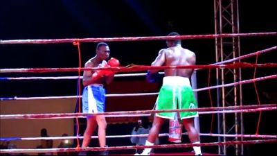 Dodzi Kemeh vs. Francis Appalo 048.jpg