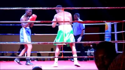 Dodzi Kemeh vs. Francis Appalo 052.jpg