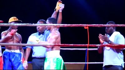 Dodzi Kemeh vs. Francis Appalo 058.jpg