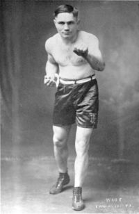 File:Droney Tim.jpg
