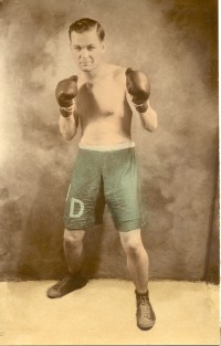 File:Duffey - Howard, heaveyweight champion of Arizona.jpg