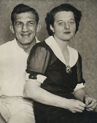 File:EdSimmsWife.JPG