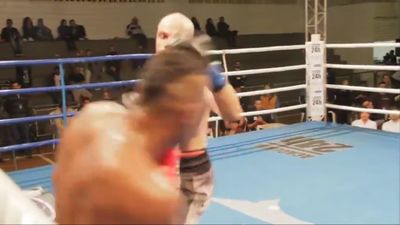 Edelson dos Santos Silva vs. Rodolfo Franz 001.jpg