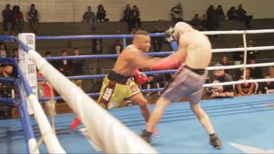 Edelson dos Santos Silva vs. Rodolfo Franz 011.jpg